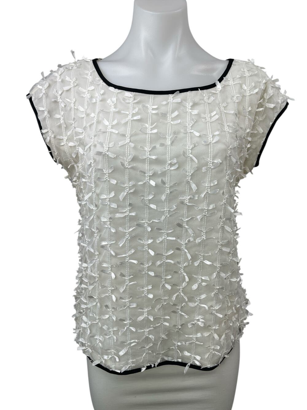 Ann Taylor Women's White Lace Bow Ribbon Short Cap Sleeve Shirt Blouse Top Sz S